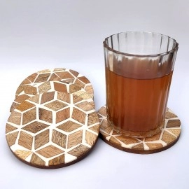 Handmade Round Tea  and coffee Coaster Diamond Wood Pattern Resin Coaster Set of 4