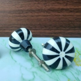 Fancy Resin Knobs for Wardrobe and Cabinet Drawers Black and White - Pack of 4